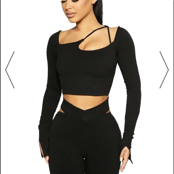 NEW Naked Wardrobe Black Long Slitted Sleeve Snatched Cross Strap Crop Top - Picture 1 of 7